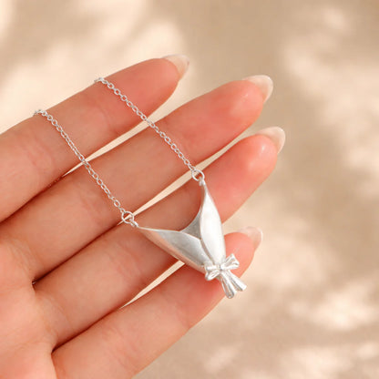 Eternal Bouquet Necklace